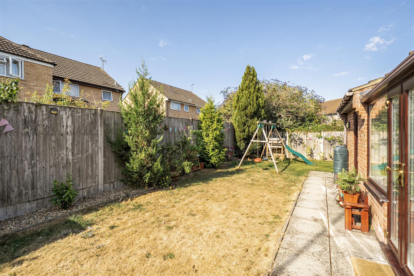Andrews Close, 